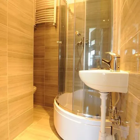 Affittacamere Kurpinskiego 7 *